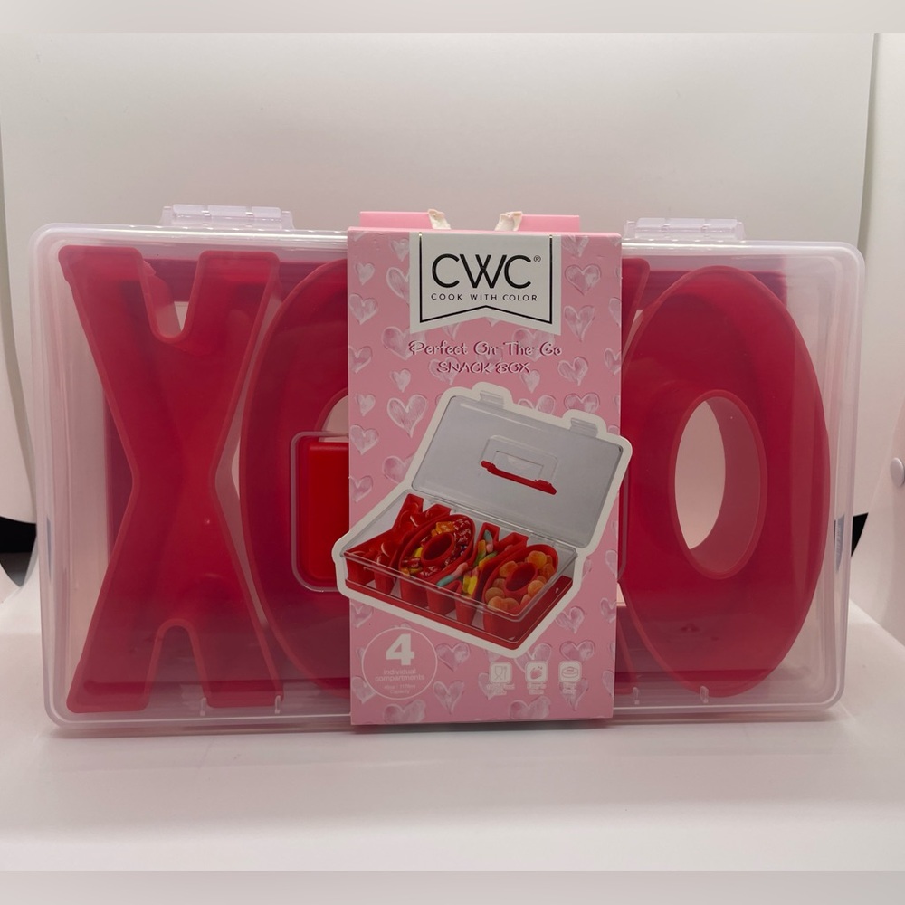 CWC Red Letter X O 4 Compartment Snack Box NWT Love Fun Lunch Carry Bento Treat